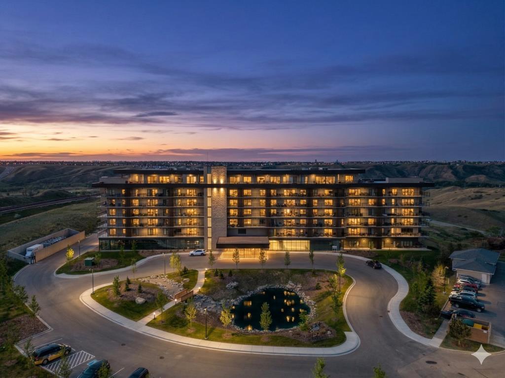 Picture for 128, 102 Scenic Drive N