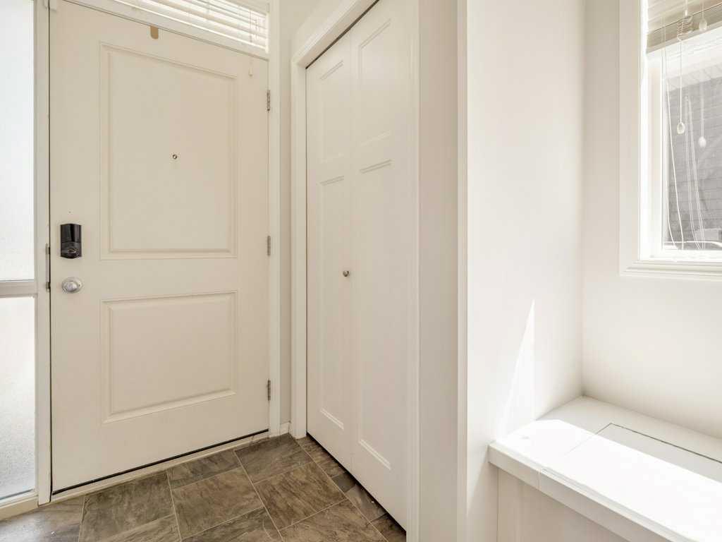 Picture for 167 Blackwolf Way N