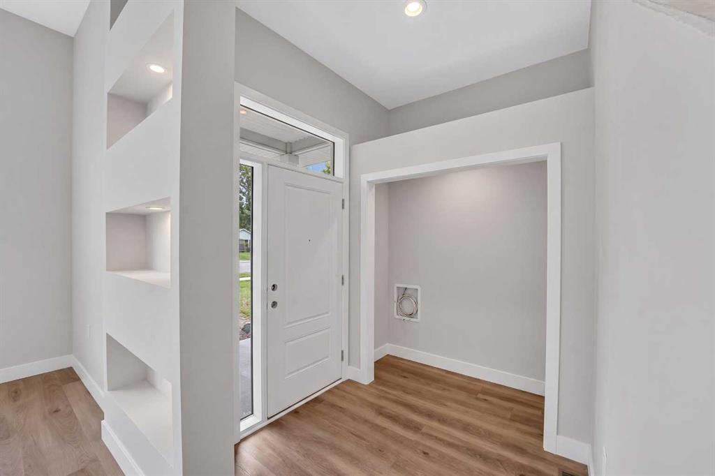 Picture for 925 7 Street S
