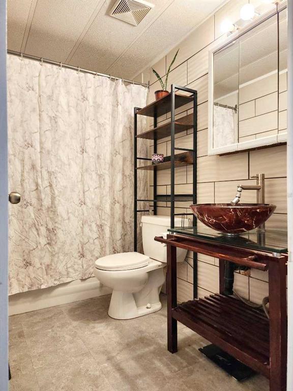 Picture for 34 Willow Road W https://www.cirrealty.ca/reb/ldar/7/A2264887_15.jpg