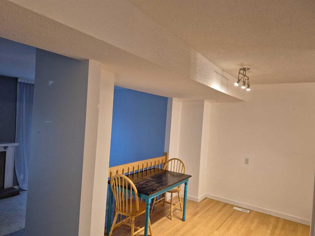 Picture for 1, 20 Laval Boulevard W https://www.cirrealty.ca/reb/ldar/7/A2265057_10.jpg