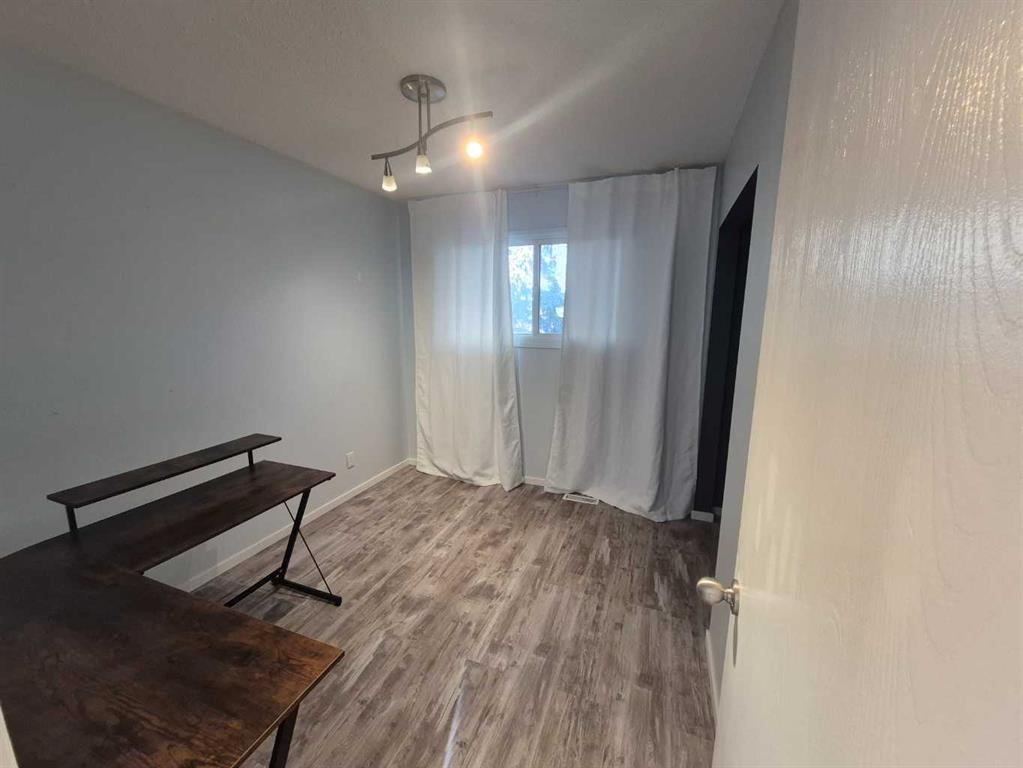 Picture for 1, 20 Laval Boulevard W https://www.cirrealty.ca/reb/ldar/7/A2265057_18.jpg