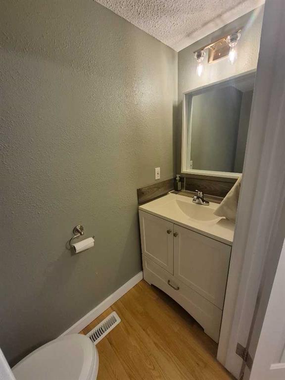 Picture for 1, 20 Laval Boulevard W https://www.cirrealty.ca/reb/ldar/7/A2265057_8.jpg