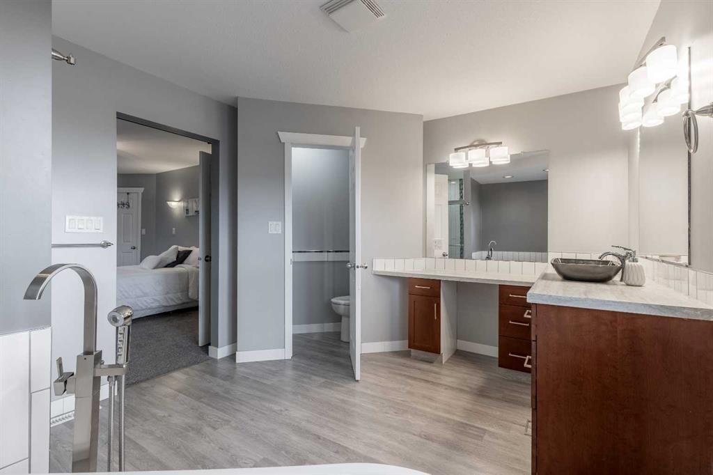 Picture for 326 Stephens Avenue  https://www.cirrealty.ca/reb/ldar/7/A2265547_14.jpg