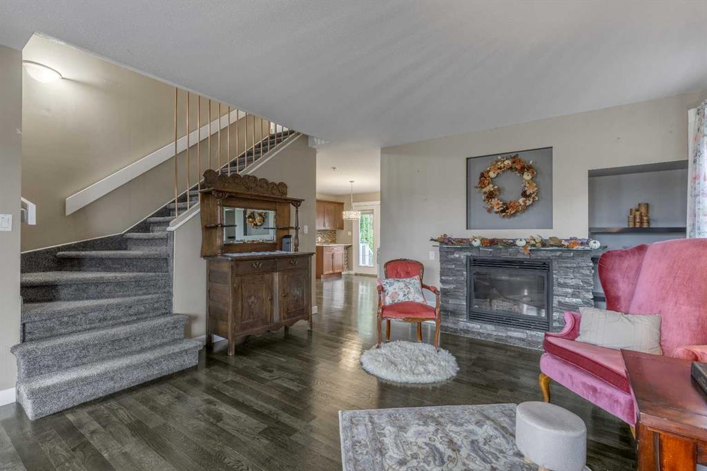 Picture for 326 Stephens Avenue  https://www.cirrealty.ca/reb/ldar/7/A2265547_4.jpg