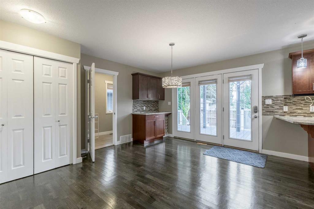 Picture for 326 Stephens Avenue  https://www.cirrealty.ca/reb/ldar/7/A2265547_7.jpg