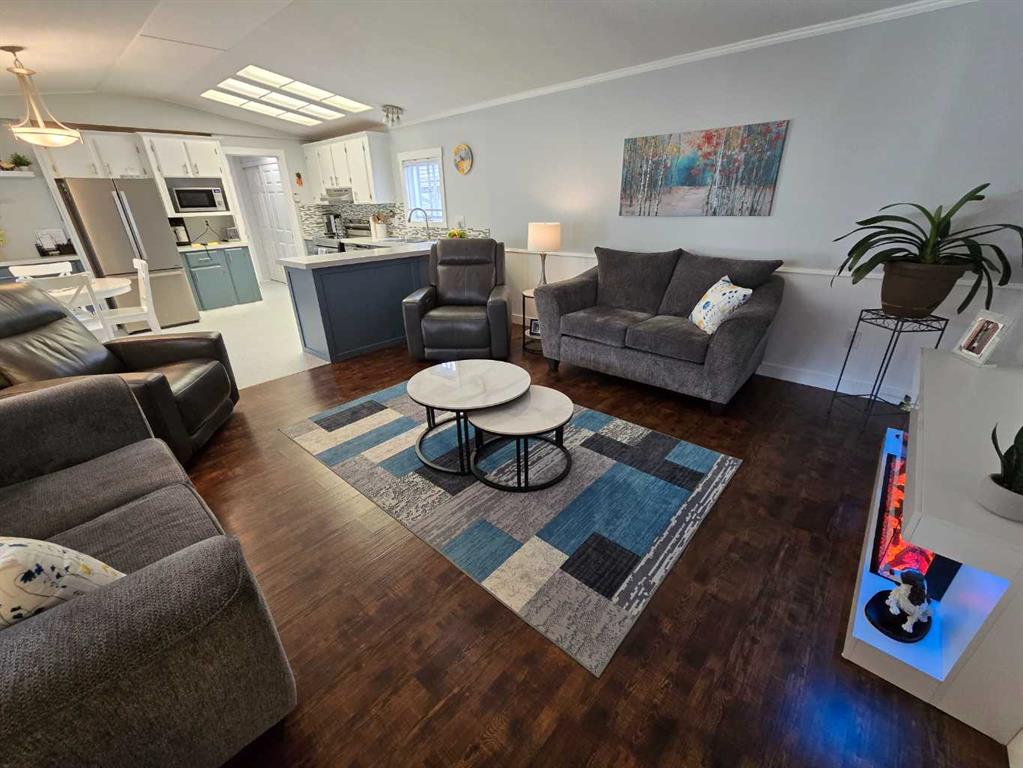 Picture for 2906 30 Avenue S