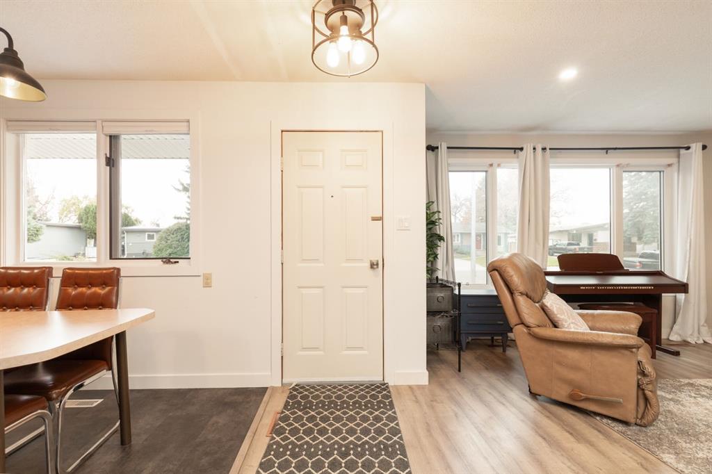 Picture for 2132 24 Avenue 