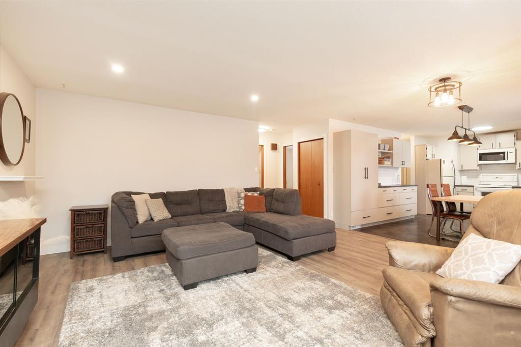 Picture for 2132 24 Avenue 