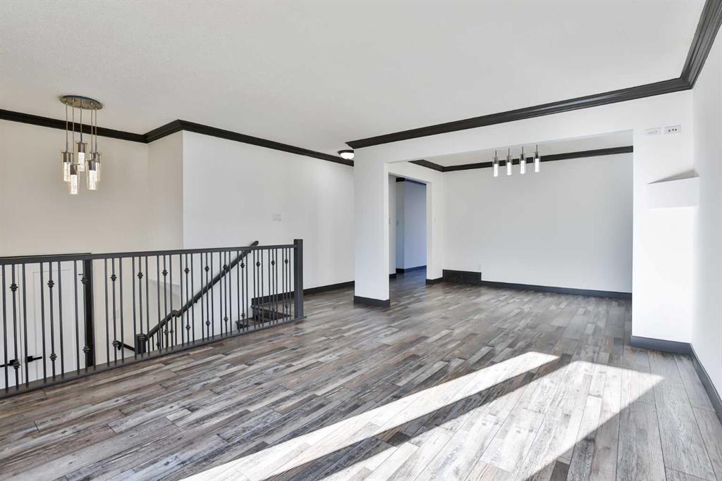 Picture for 11 Wildwood Crescent W