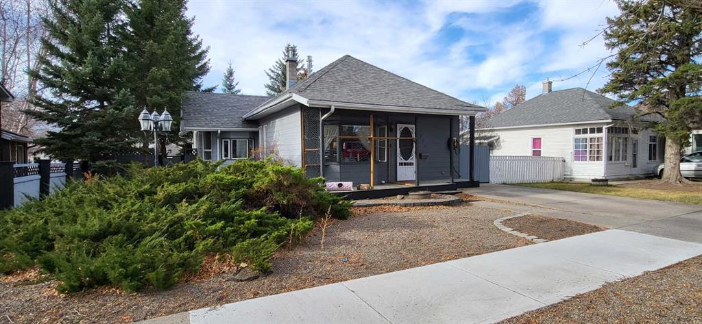 Picture for 726 12B Street N