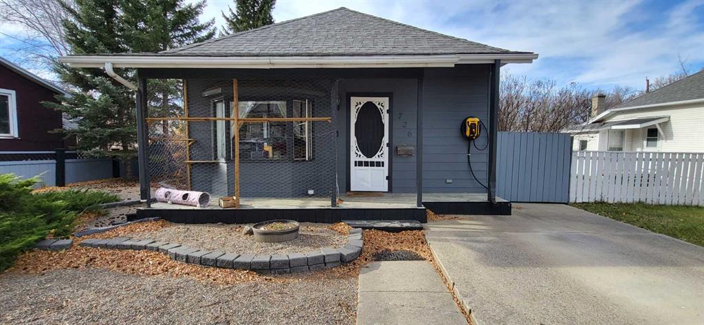 Picture for 726 12B Street N