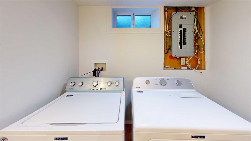 Picture for 35, 1915 18 Avenue N