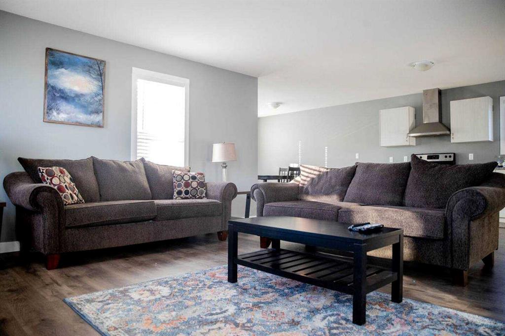 Picture for 1048 Elk Avenue 