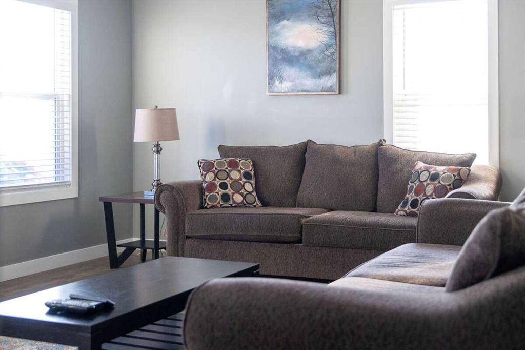 Picture for 1048 Elk Avenue 