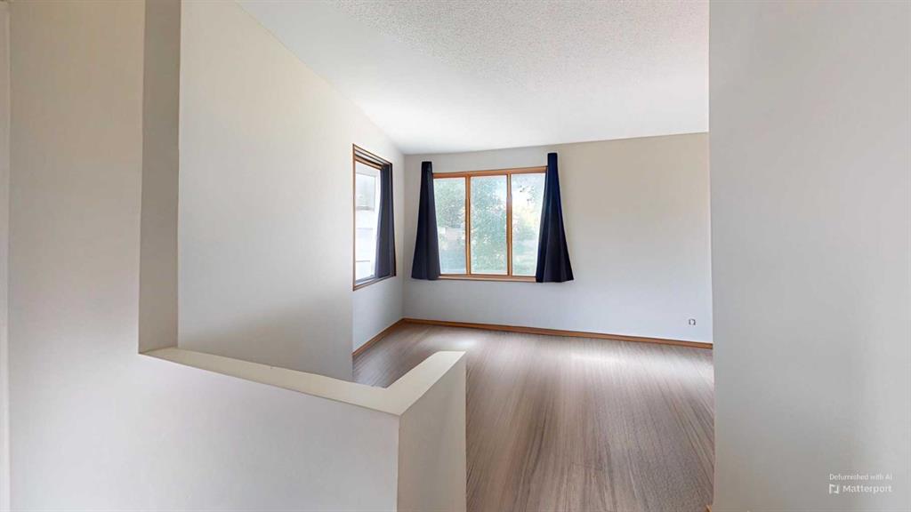 Picture for 1907 6A Avenue N