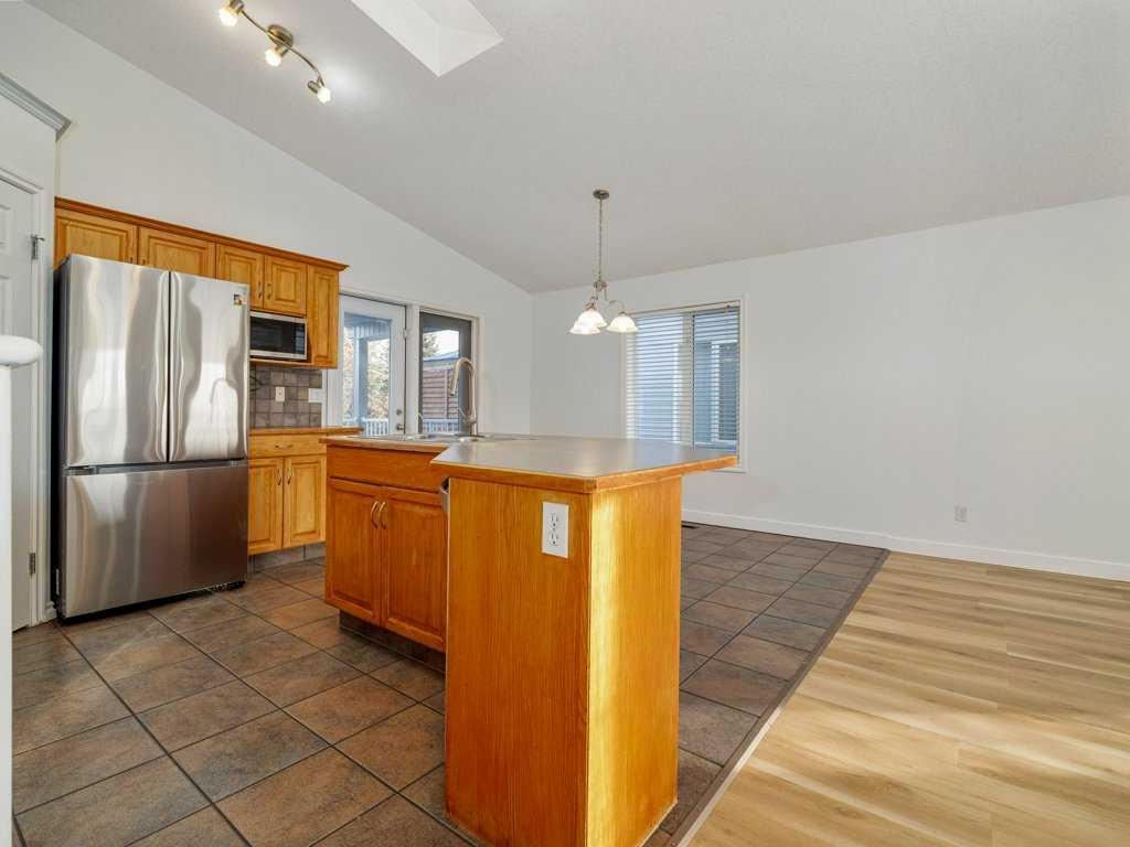 Picture for 468 Heritage Boulevard W