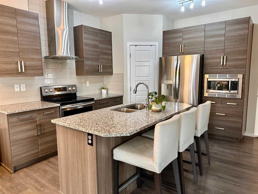 Picture for 802 Miners Boulevard W