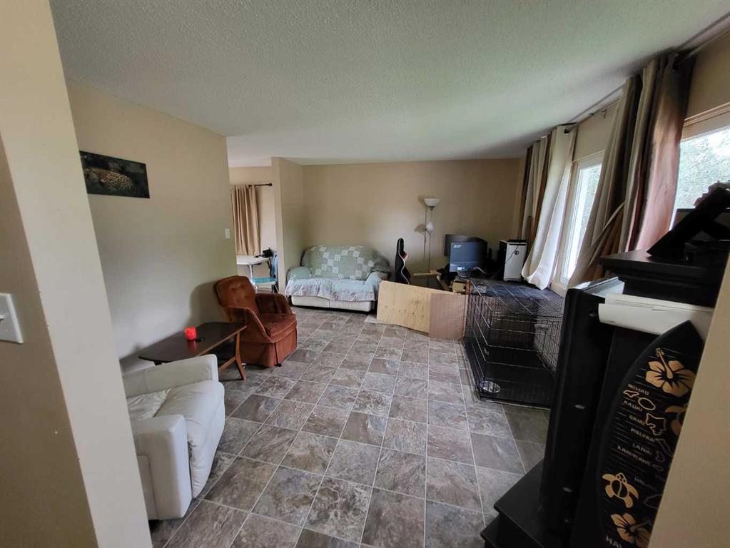 Picture for 2161 Palm Road S