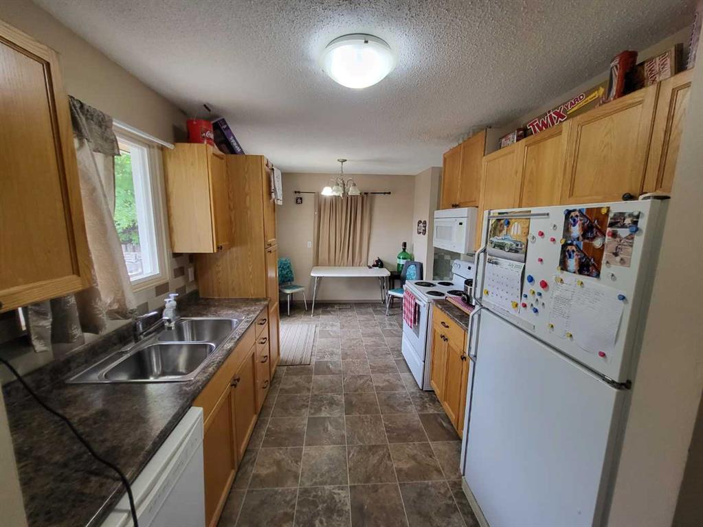 Picture for 2161 Palm Road S