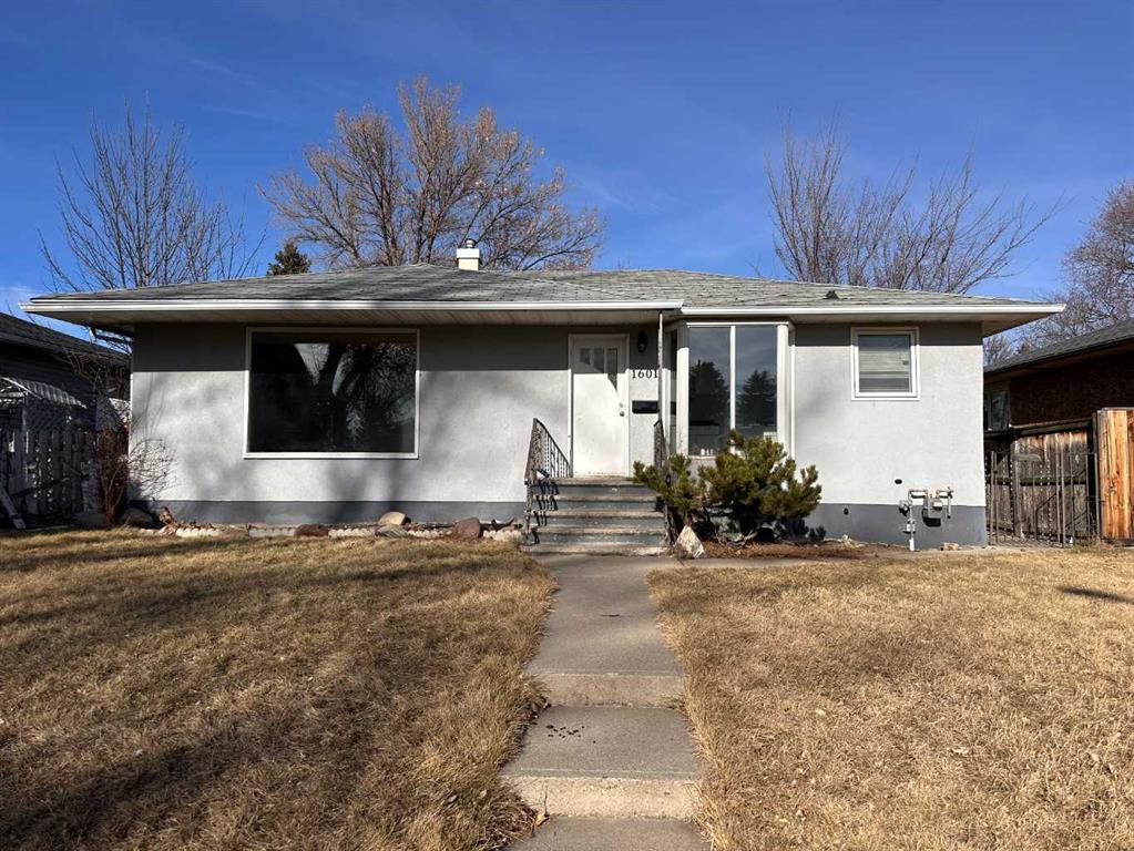 Picture for 1601 14 Avenue S