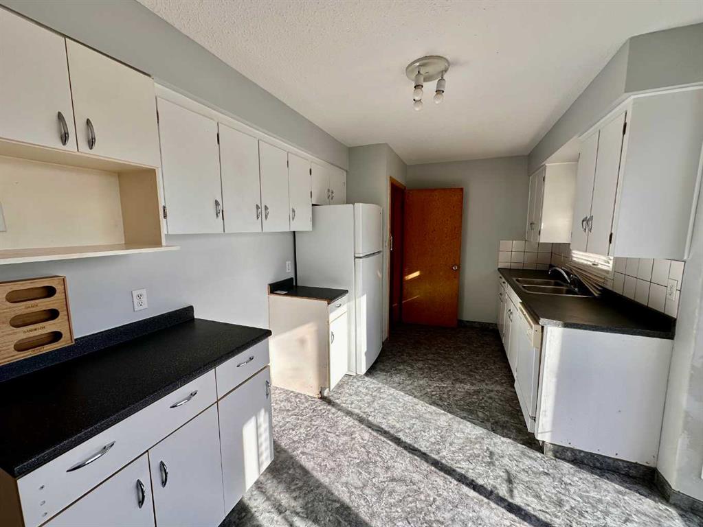 Picture for 1601 14 Avenue S