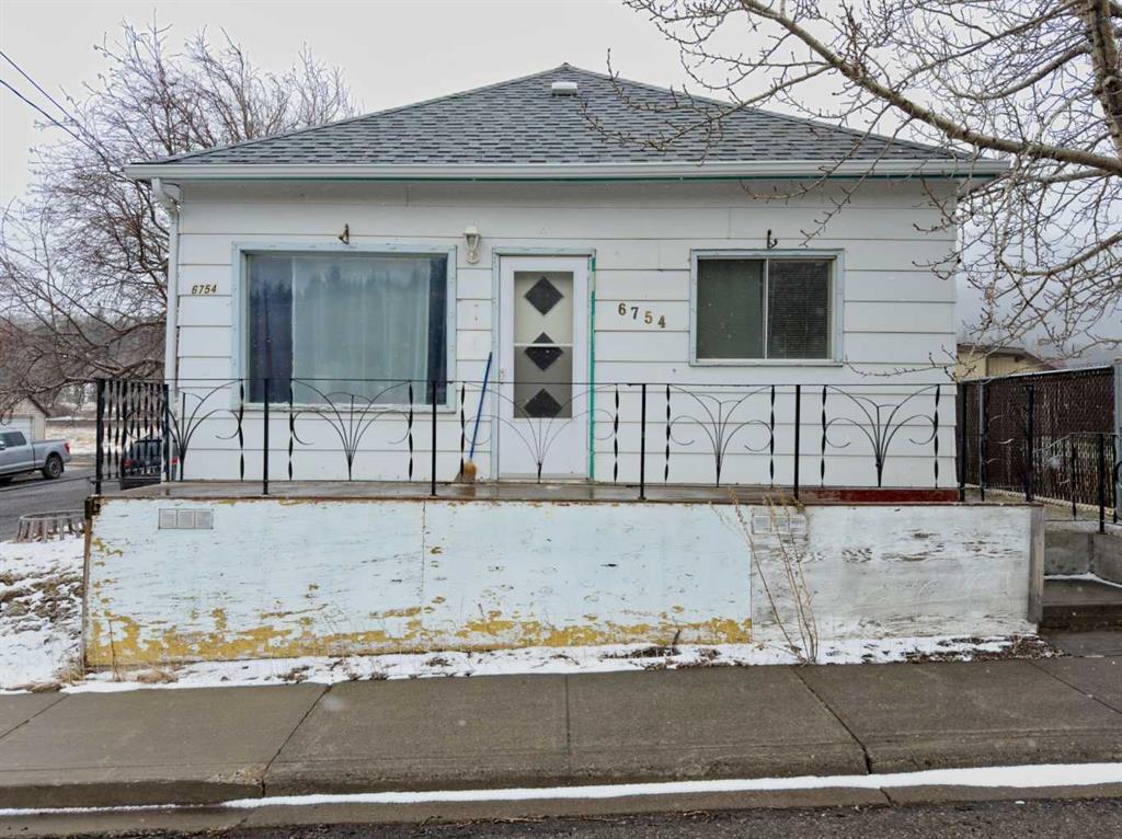 Picture for 6754 17 Avenue 