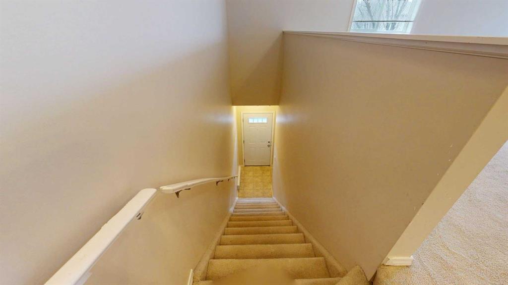 Picture for 6, 141 Silkstone Road W