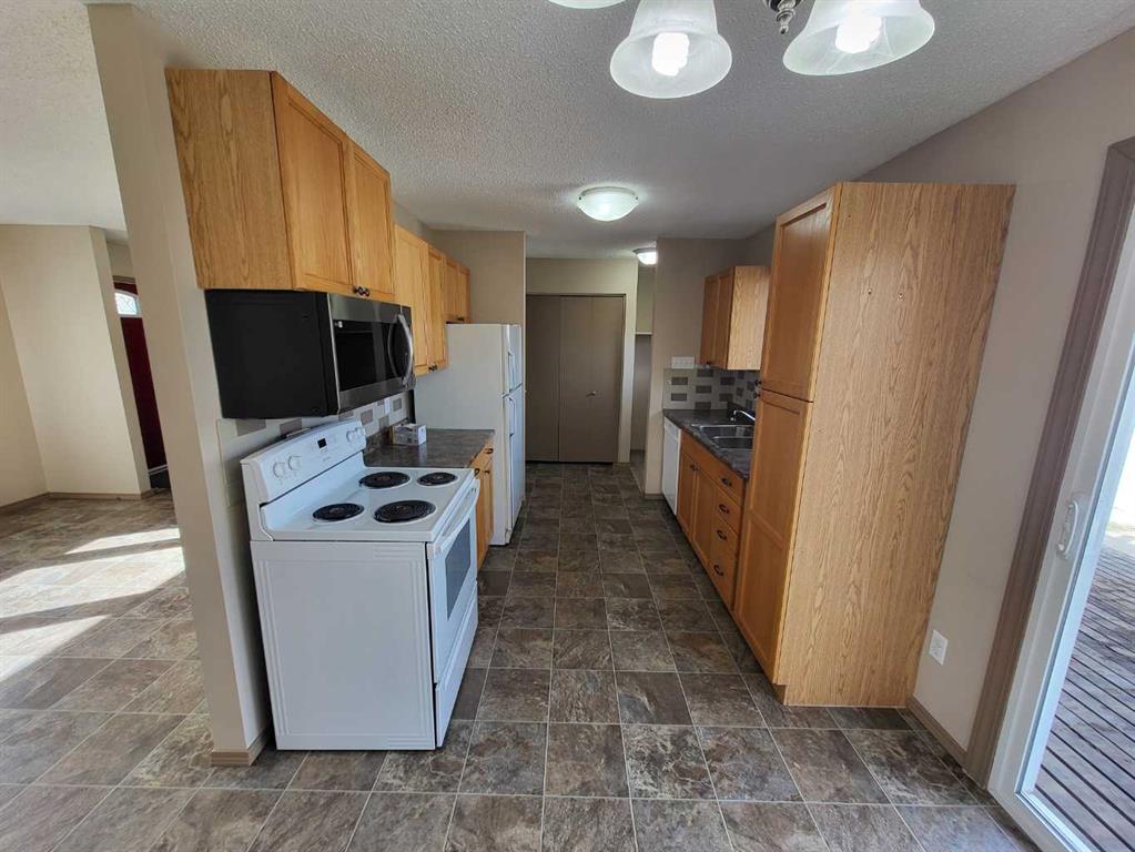 Picture for 2161 Palm Road S