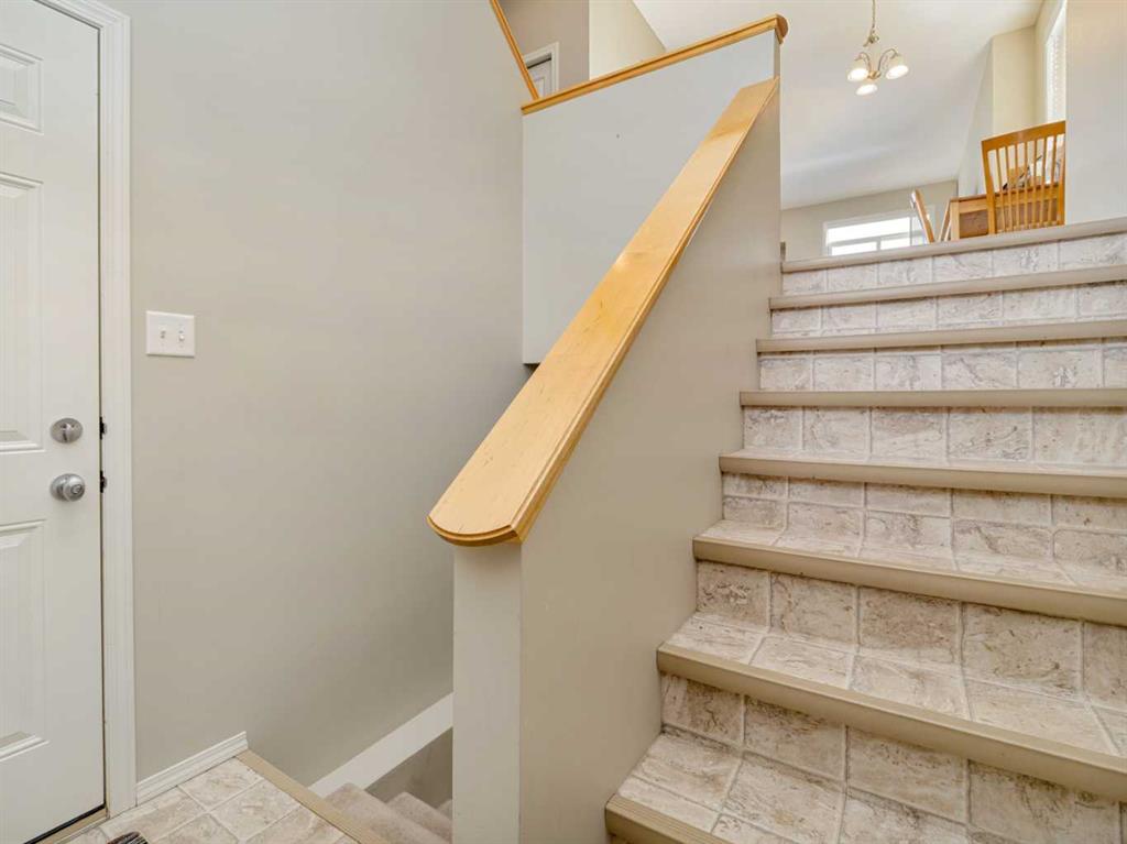 Picture for 28, 295 Blackfoot Road W