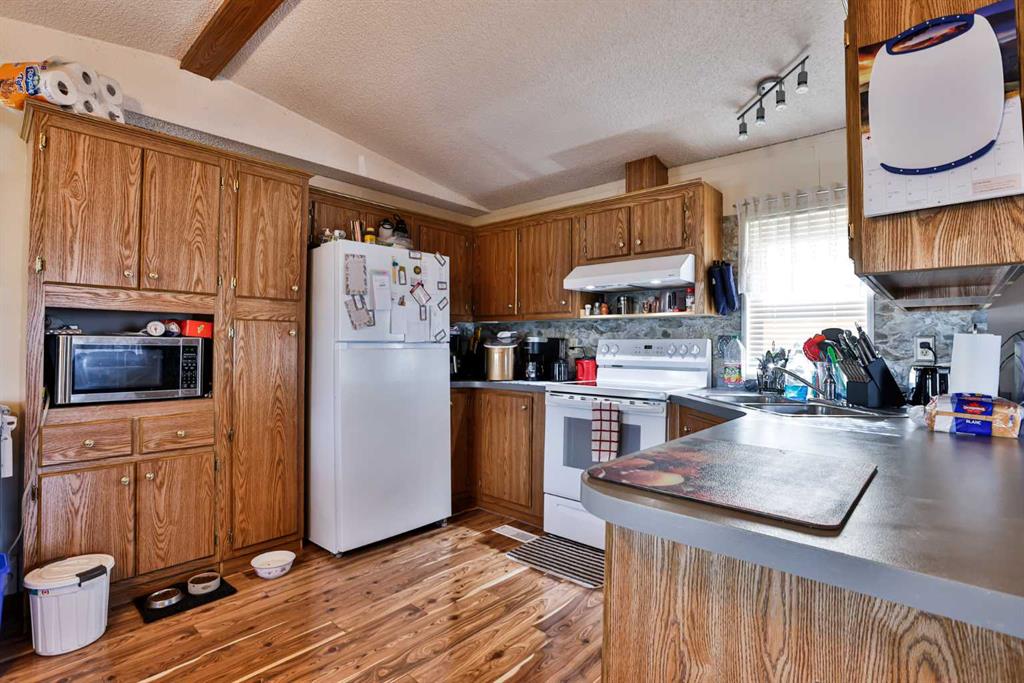 Picture for 41, 2300 13 Street N