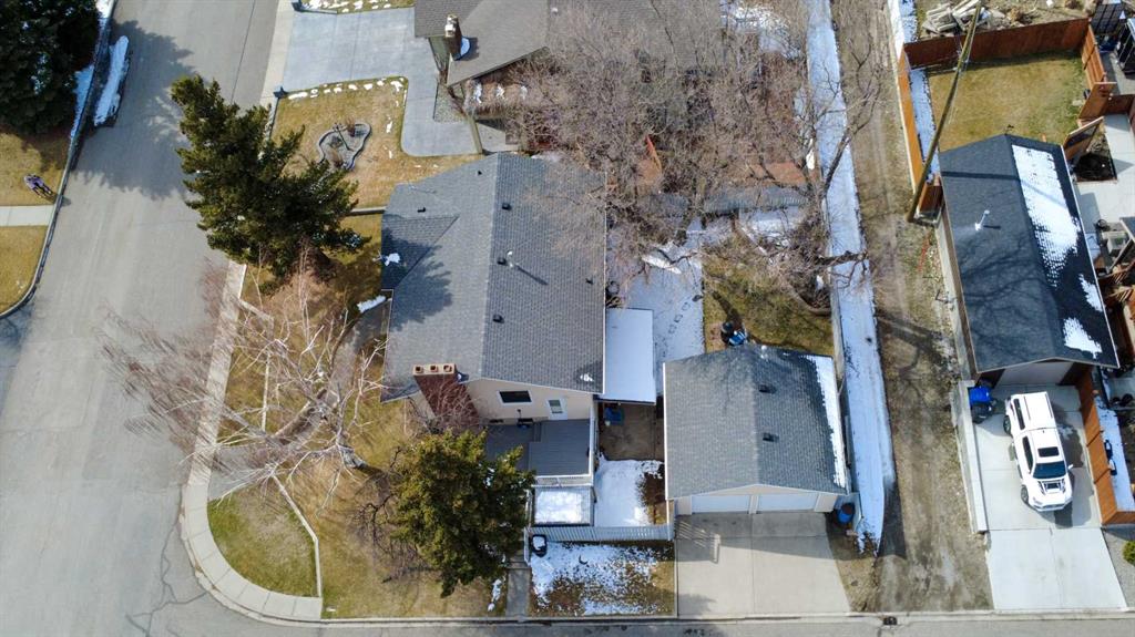 Picture for 667 21 Street 