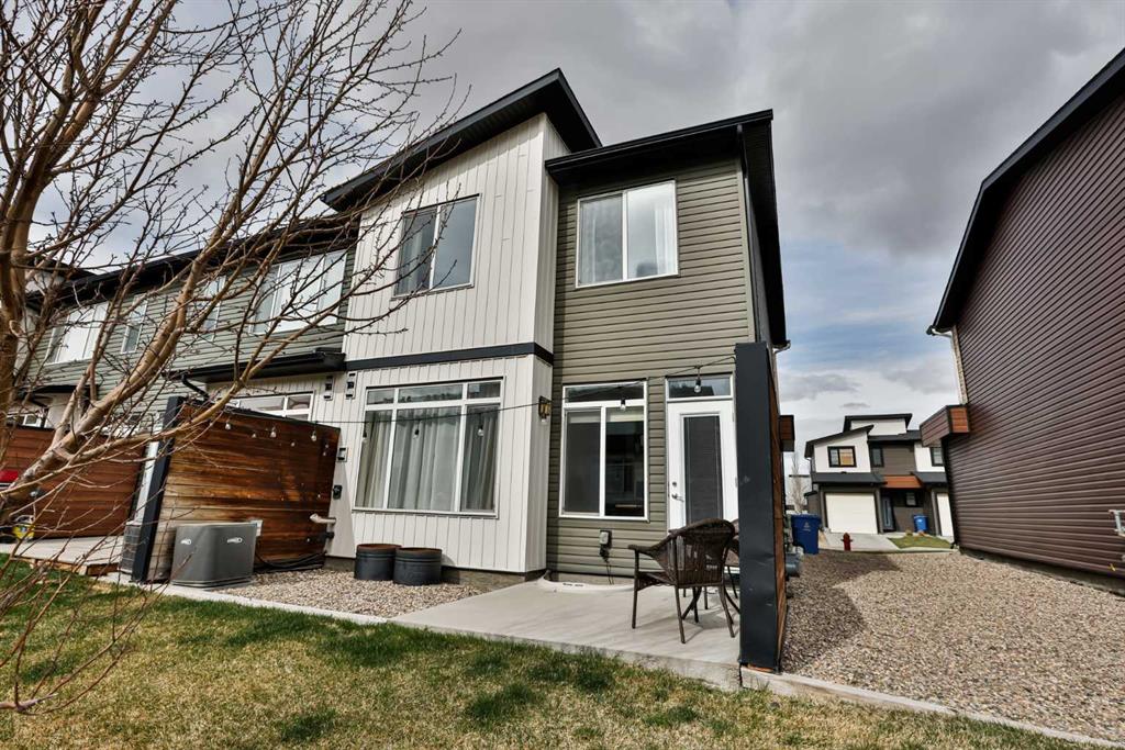 Picture for 1, 410 Highlands Boulevard W