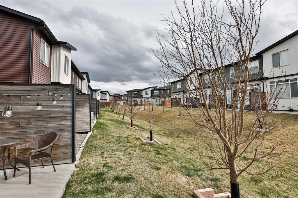 Picture for 1, 410 Highlands Boulevard W