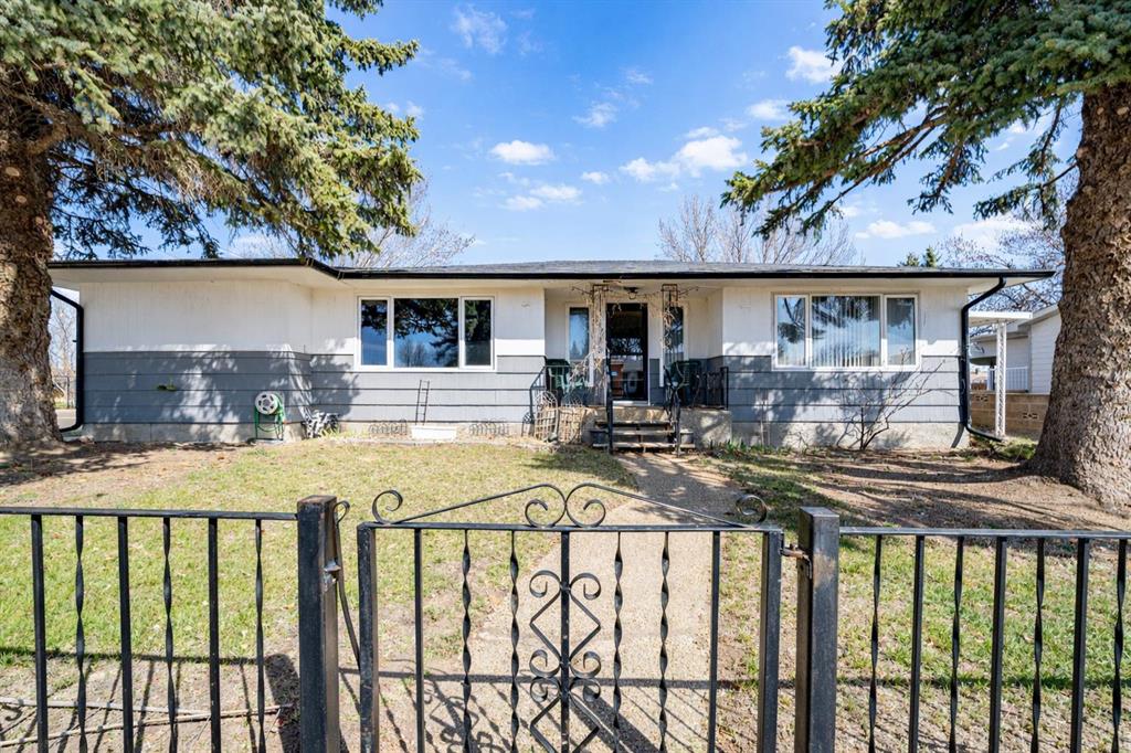 Picture for 202 3 Avenue E