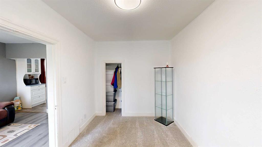 Picture for 132 20 Street N