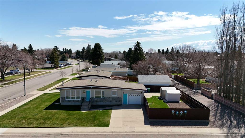 Picture for 1507 Ashgrove Road S