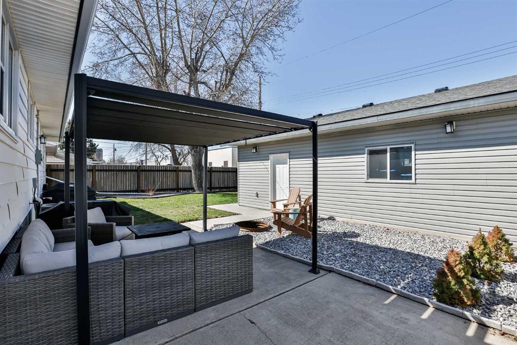 Picture for 1104 27 Street S