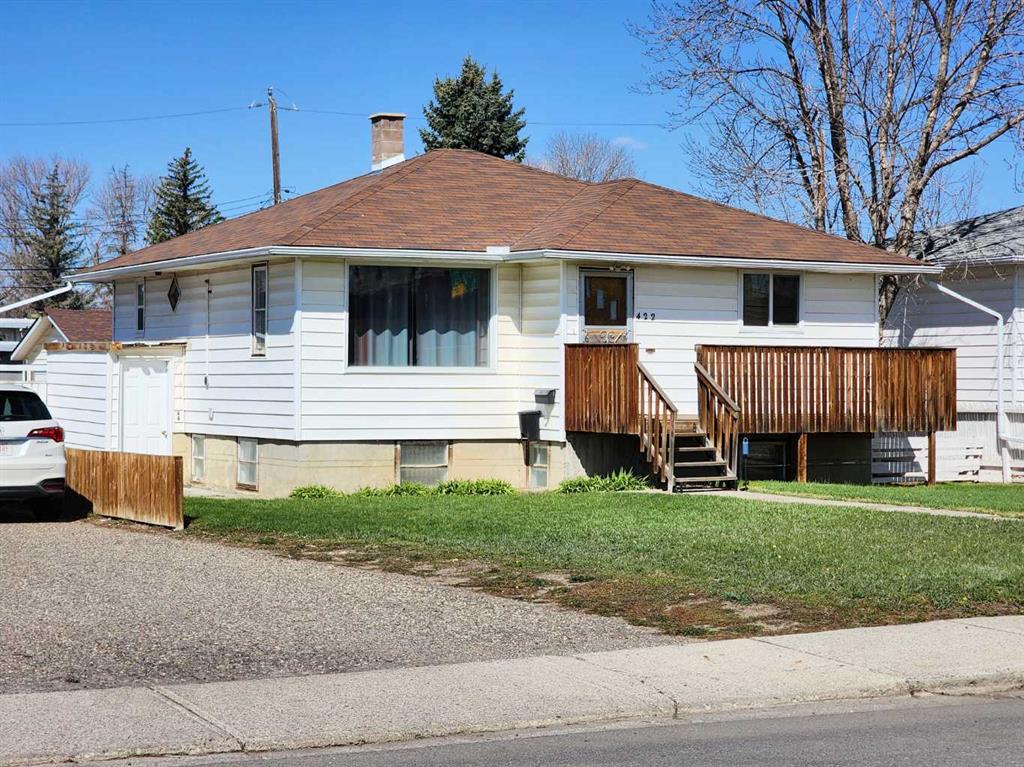 Picture for 422 21 Street S