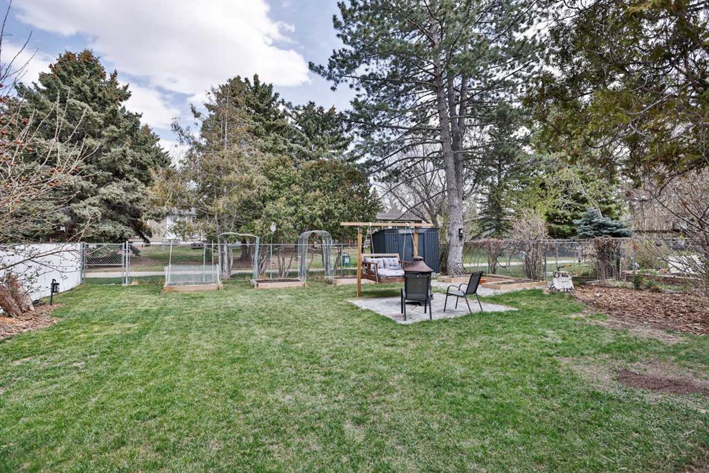 Picture for 1309 Huron Place S
