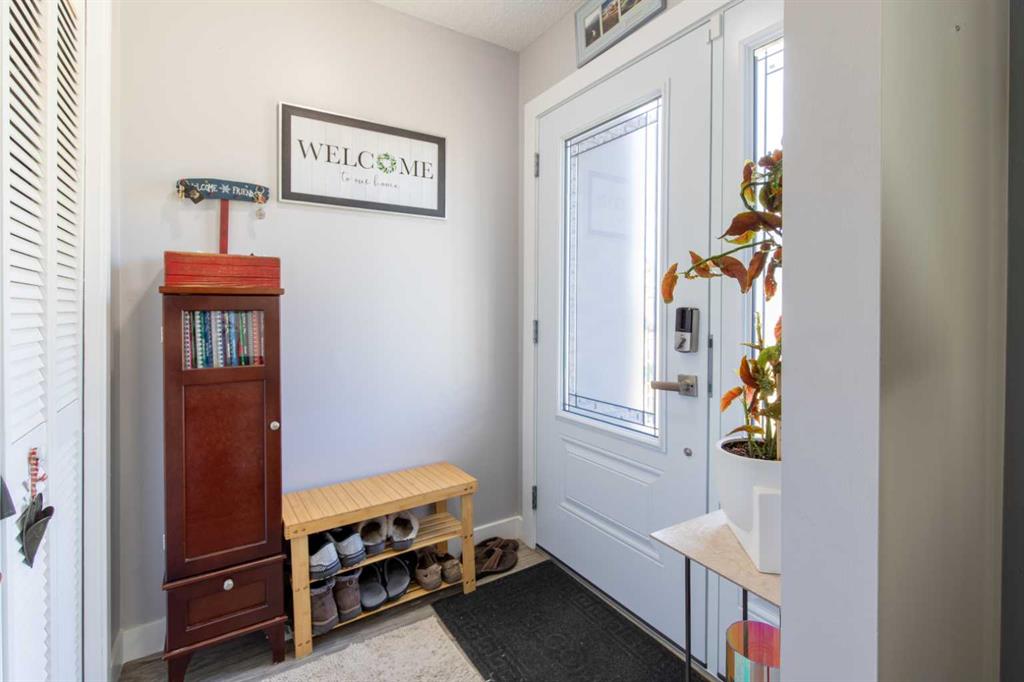 Picture for 1047 Lakemount Boulevard S