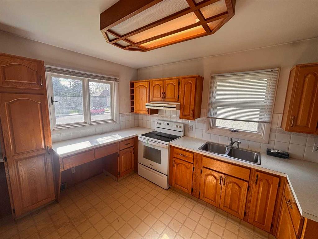 Picture for 1238 8 Street N