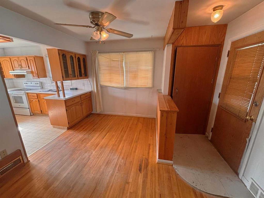 Picture for 1238 8 Street N