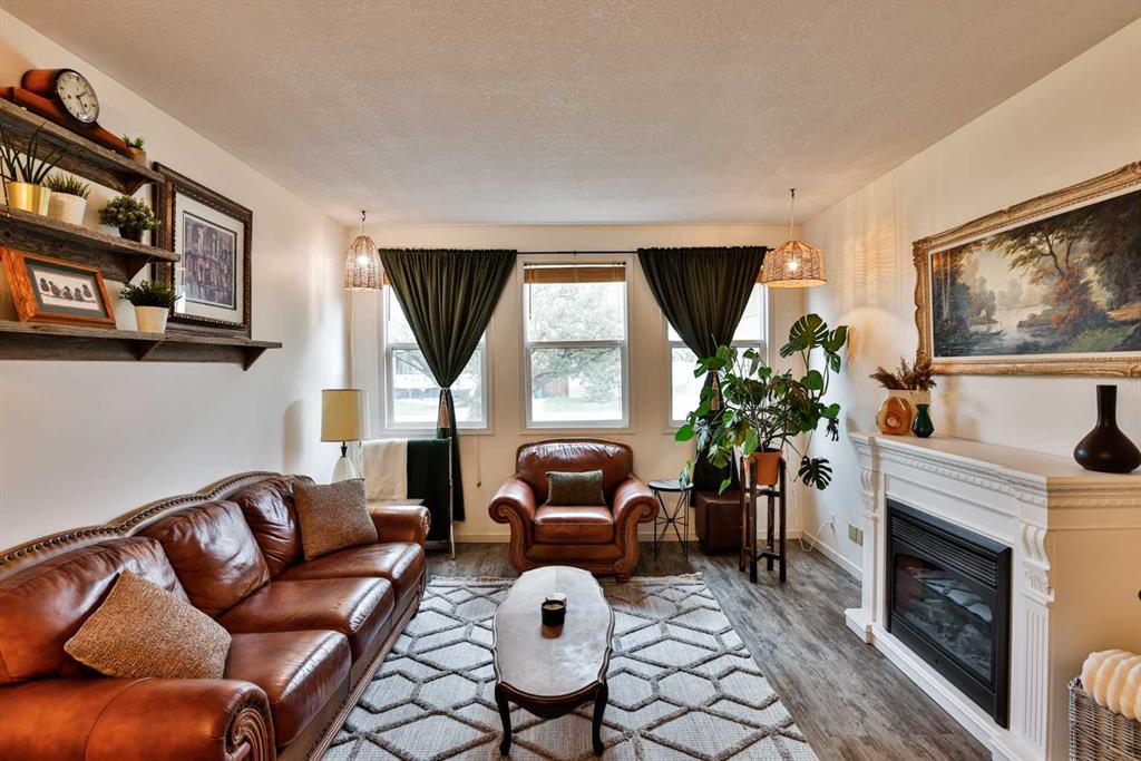 Picture for 203 Ryerson Road W