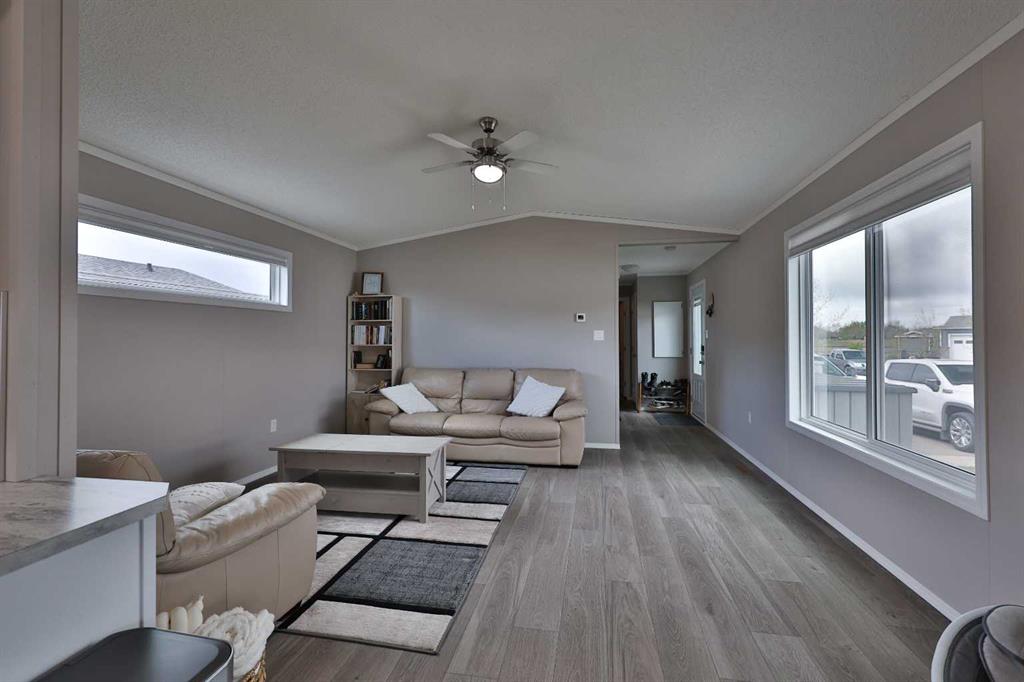 Picture for 5021 Applewood Road 