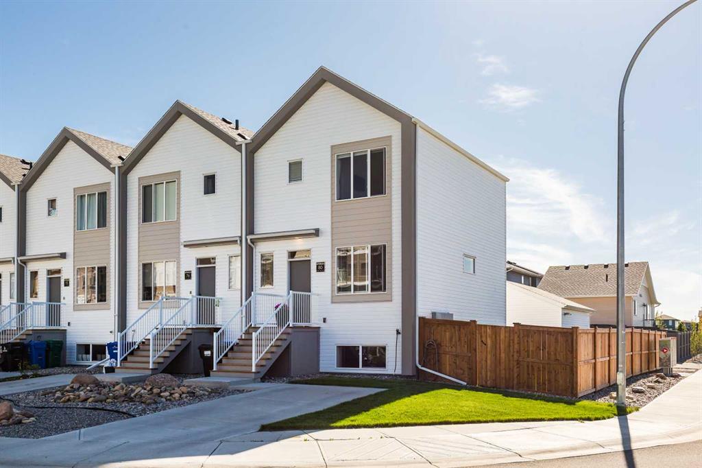 Picture for 80 Blackwolf Lane N