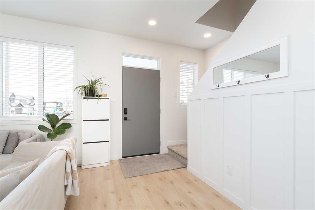 Picture for 80 Blackwolf Lane N