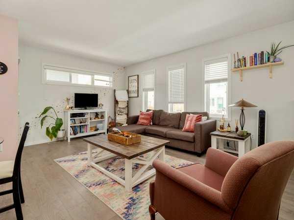 Picture for 902, 210 Firelight Way W