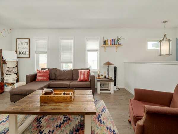 Picture for 902, 210 Firelight Way W