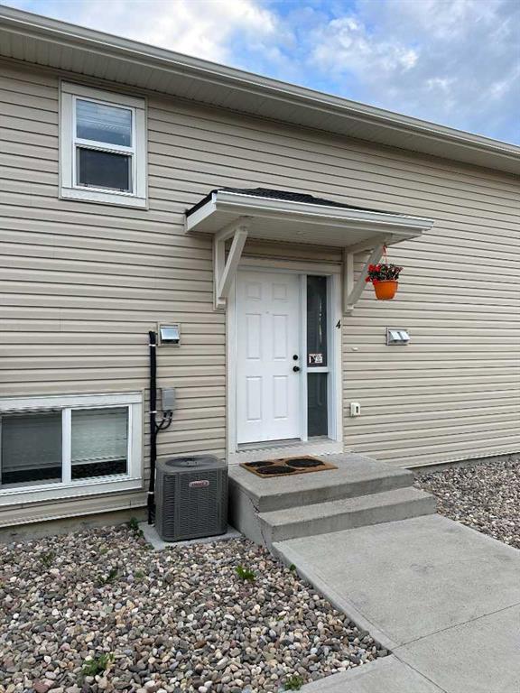 Picture for 32 Cougar Cove N